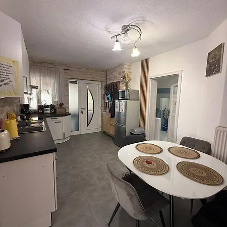 V+k Apartament *