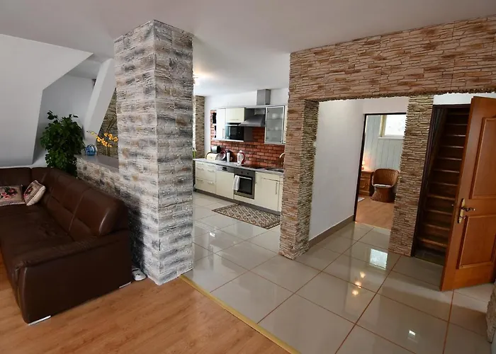 V+k Διαμέρισμα *