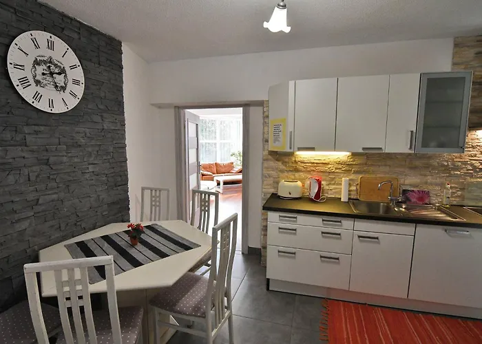 V+k Διαμέρισμα *